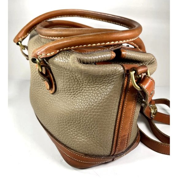 Dooney & Bourke Vintage Beige Leather Satchel Doctor Shoulder Bag- Distressed - Picture 6 of 12